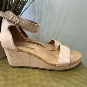Dream Pairs Beige Wedge Sandals